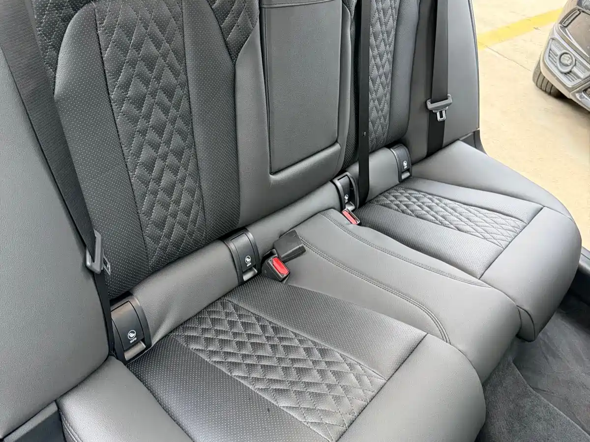 BMW 3 Series 2021 320Li M Sport Package фото 14