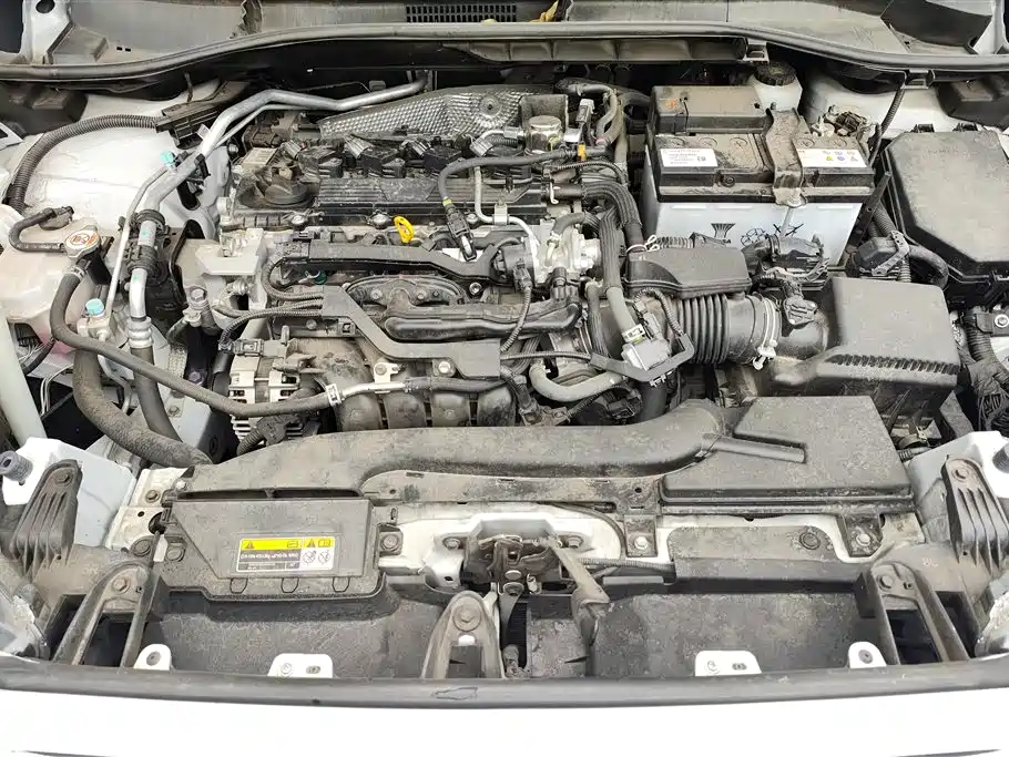 Toyota Frontlander 2022 2.0L CVT Luxury PLUS Edition фото 10