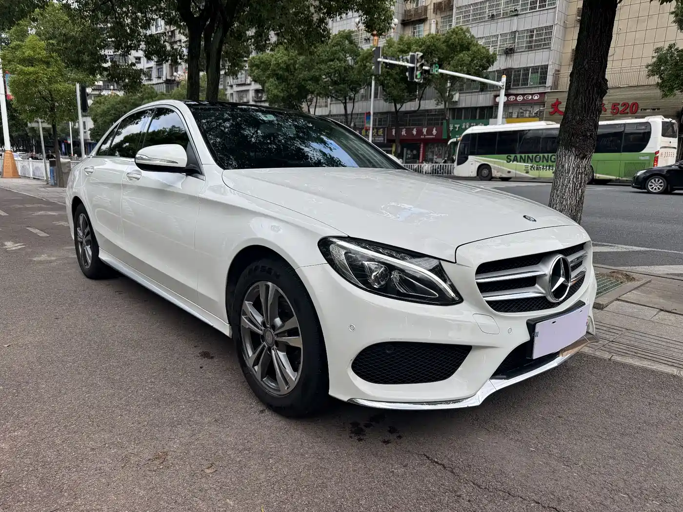 Mercedes-Benz C-Class 2017 Facelift C 200 L Sport Edition фото 3