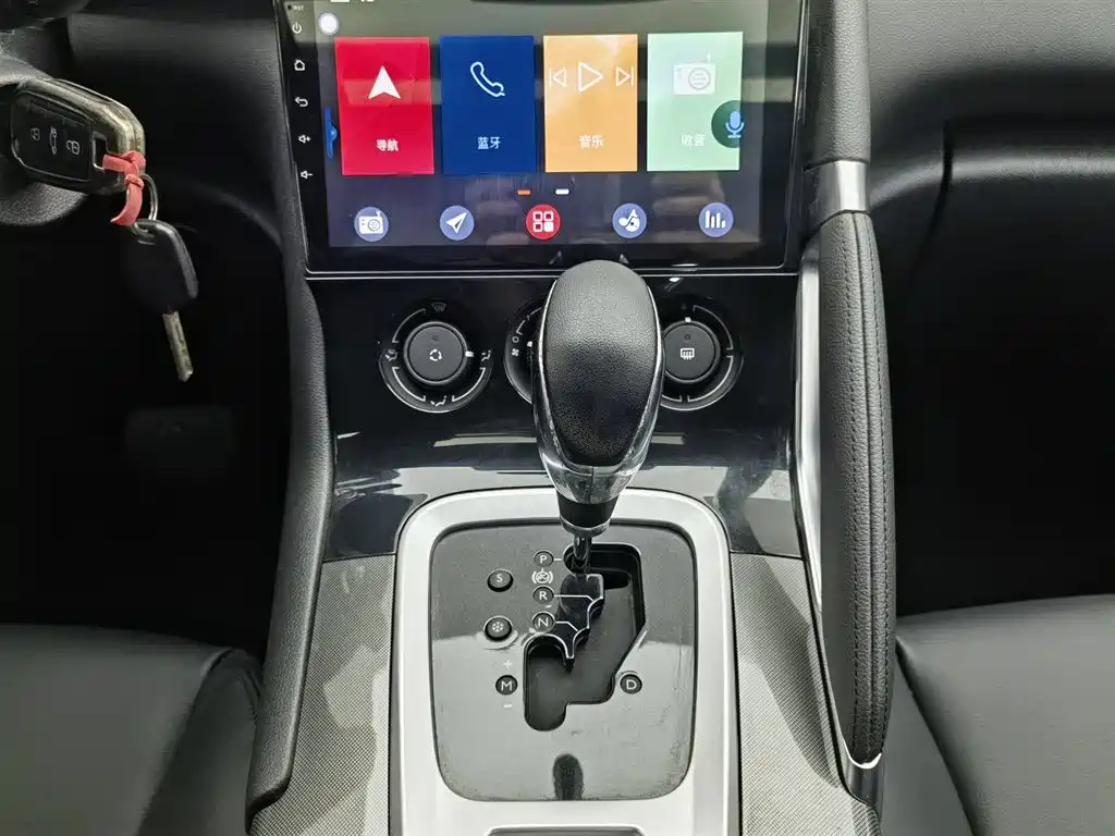 Peugeot 3008 2019 350THP Automatic Leading Edition фото 13