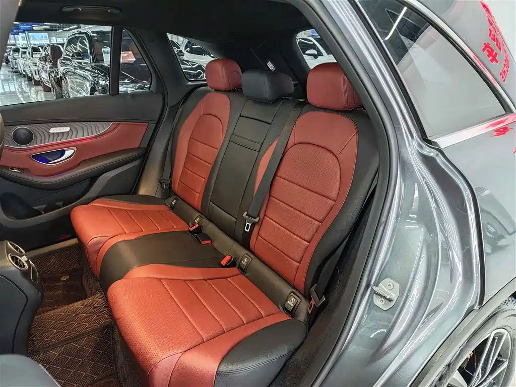 Mercedes-Benz GLC 2020 GLC 260 L 4MATIC Luxury фото 13