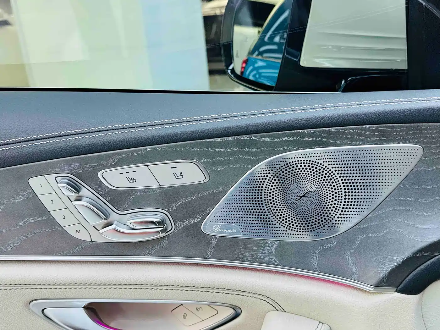 MERCEDES-BENZ CLS