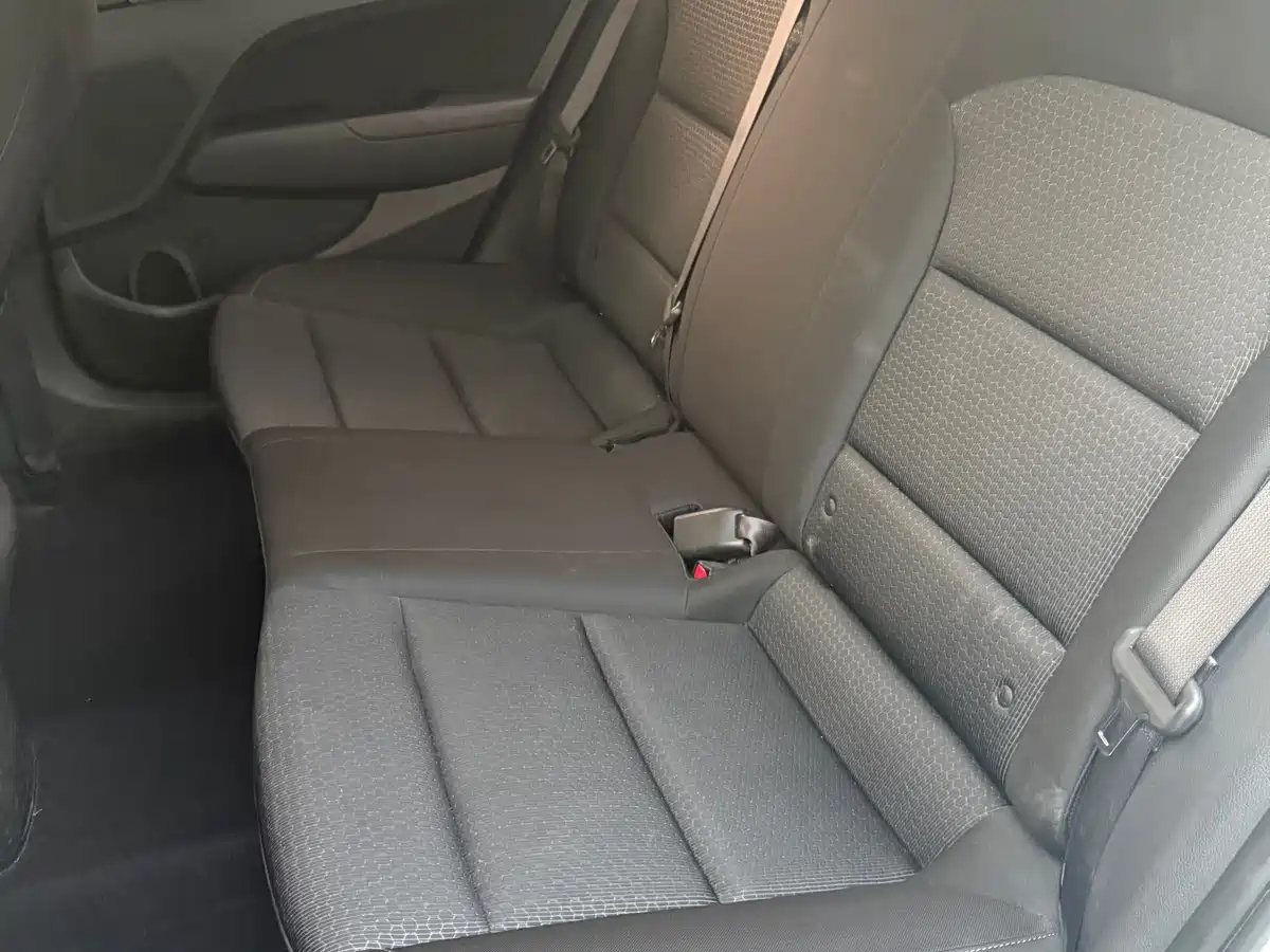 Hyundai Elantra 2016 Model 1.6L Automatic Smart Elite фото 15