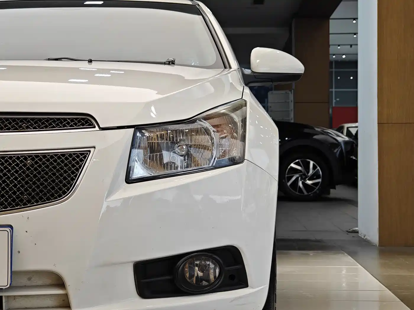 Chevrolet Cruze 2013 Model 1.8L SE AT фото 2