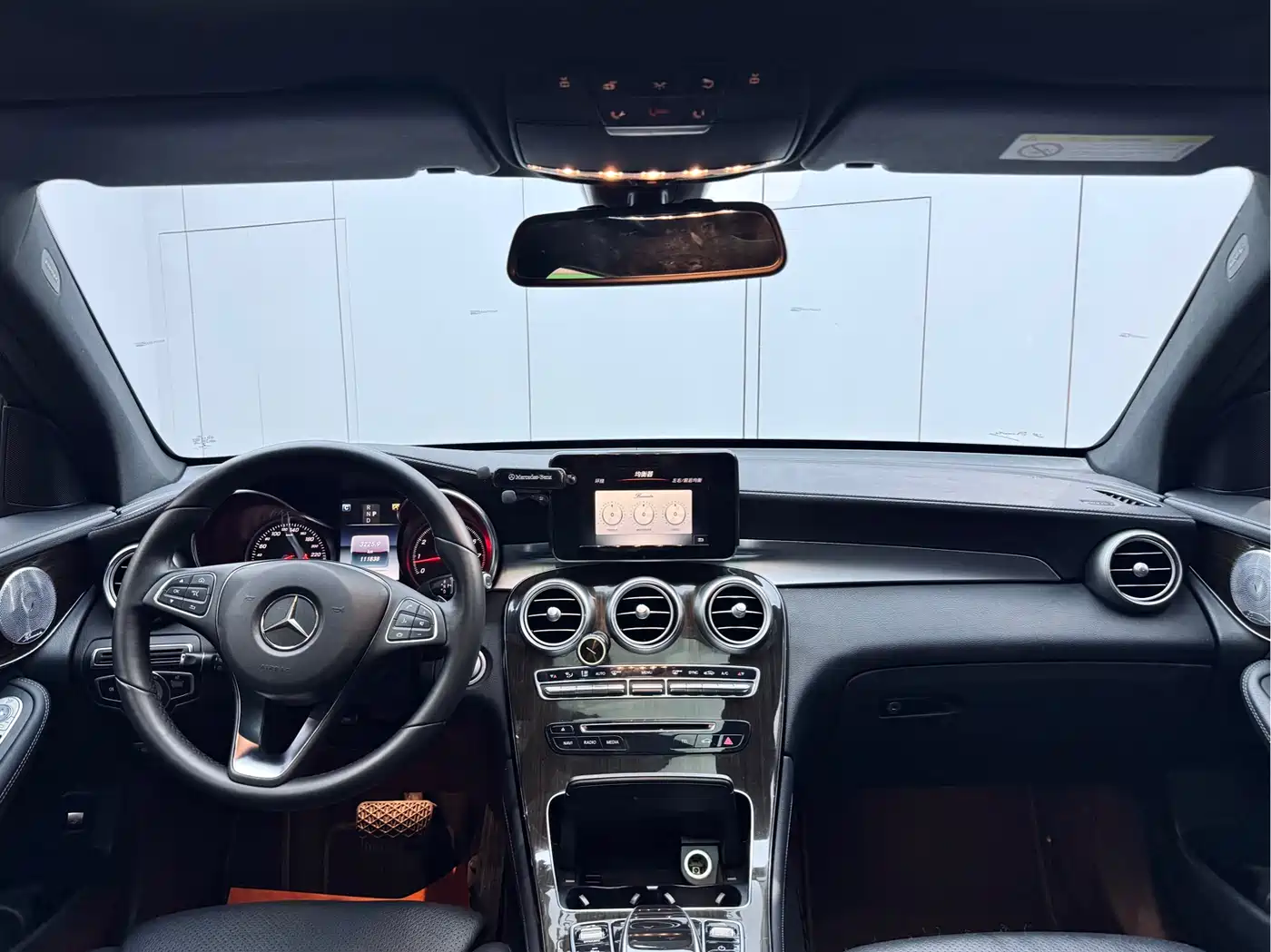 Mercedes-Benz GLC 2017 GLC 260 4MATIC Dynamic фото 20