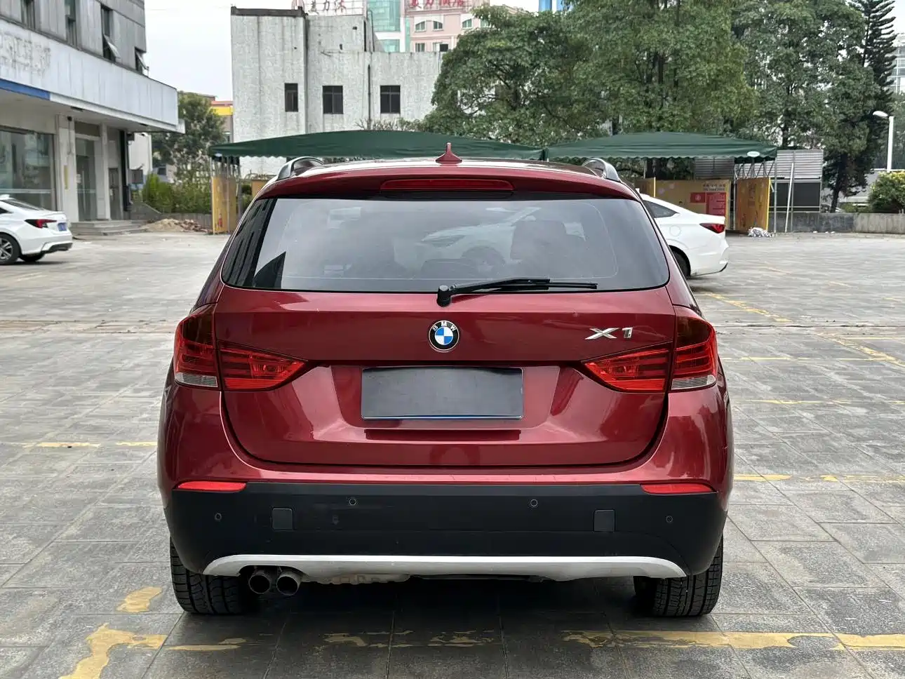 BMW X1 (Import) 2011 2010 xDrive25i