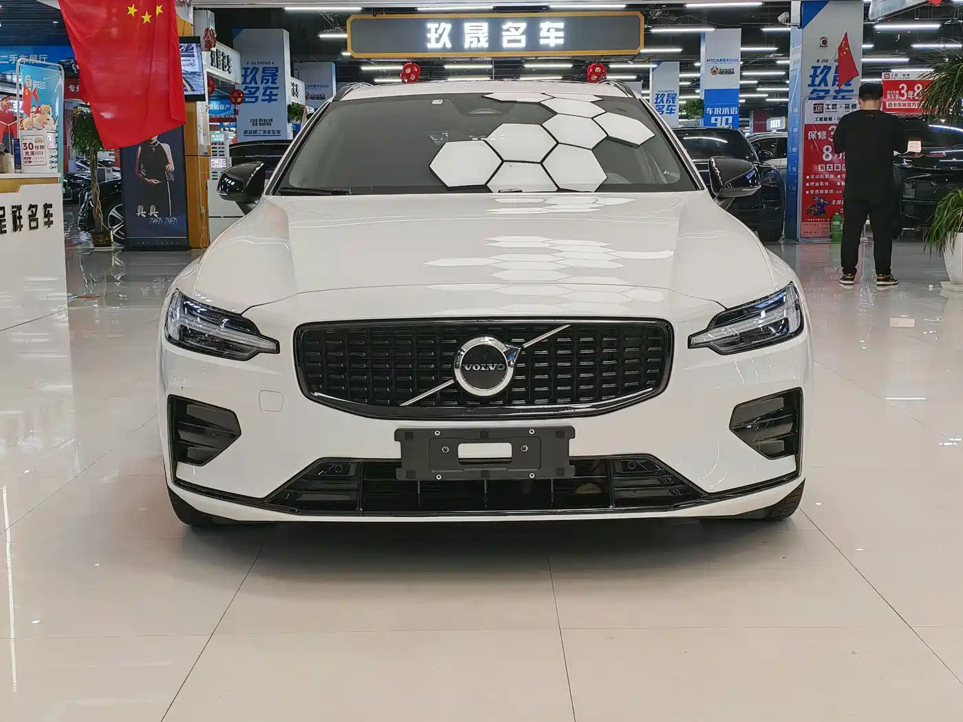 VOLVO V60
