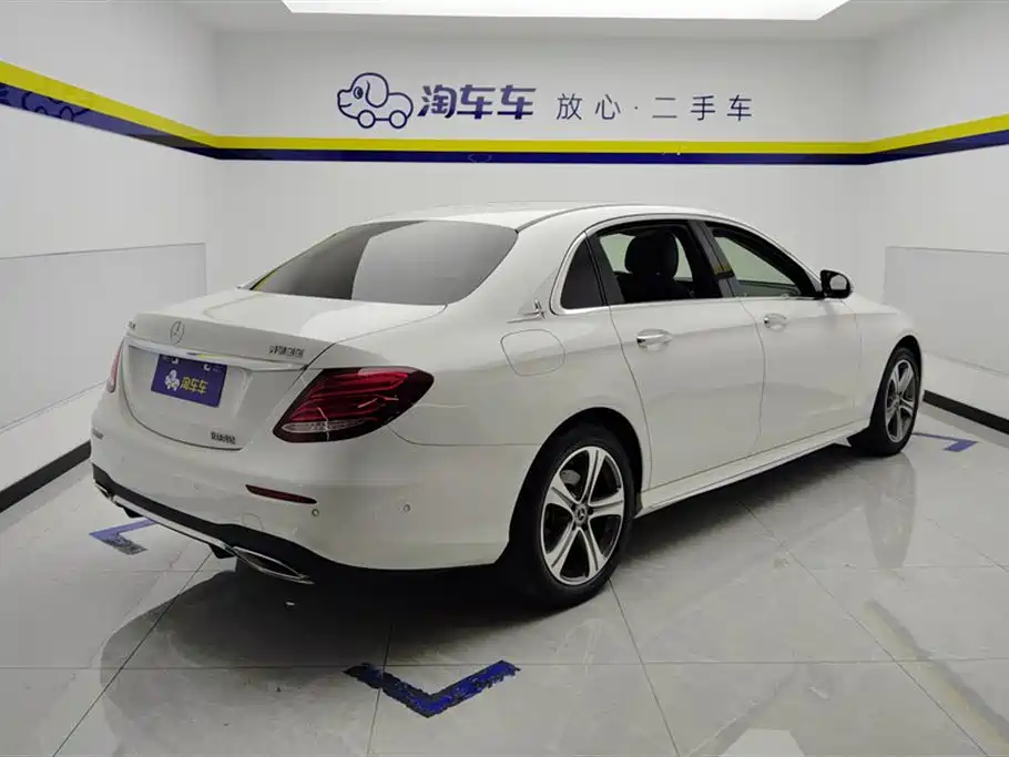 Mercedes-Benz E-Class 2019 E 260 L Sport фото 3