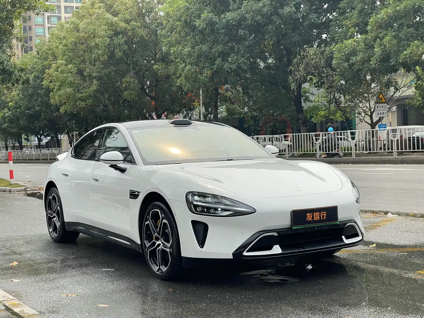 XIAOMI CAR XIAOMI SU7