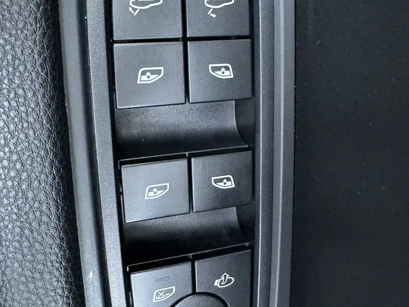 Porsche Cayenne 2024 Cayenne 3.0T фото 24