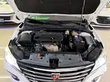 Фото 20 - Roewe i5