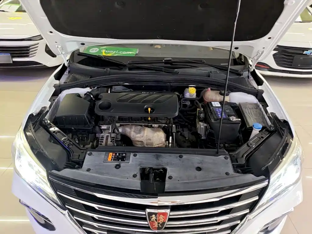 Фото 20 - Roewe i5