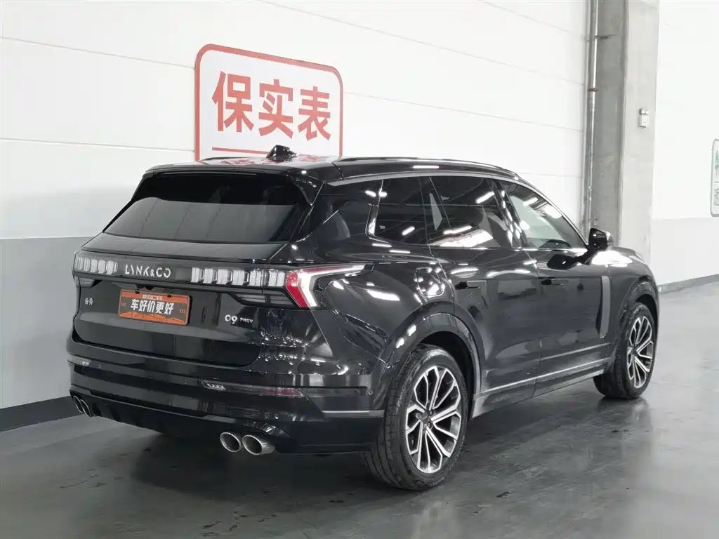Lynk & Co 09 EM-P 2021 2.0T PHEV Ultra 6-seater фото 2