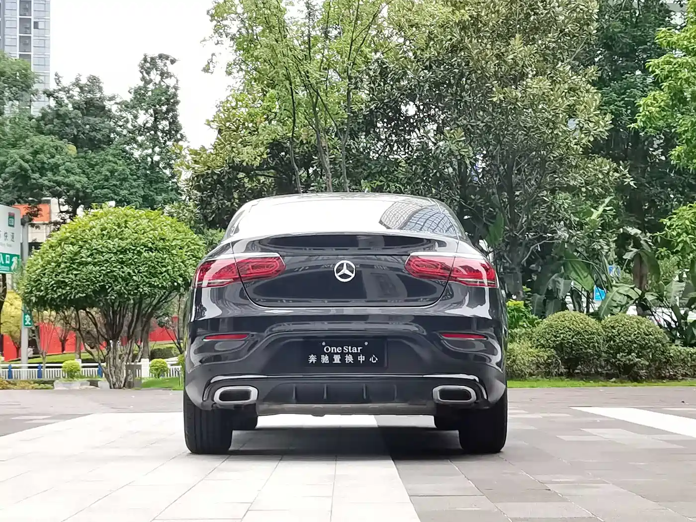 Mercedes-Benz GLC Coupe 2021 GLC 260 4MATIC Coupe SUV фото 7