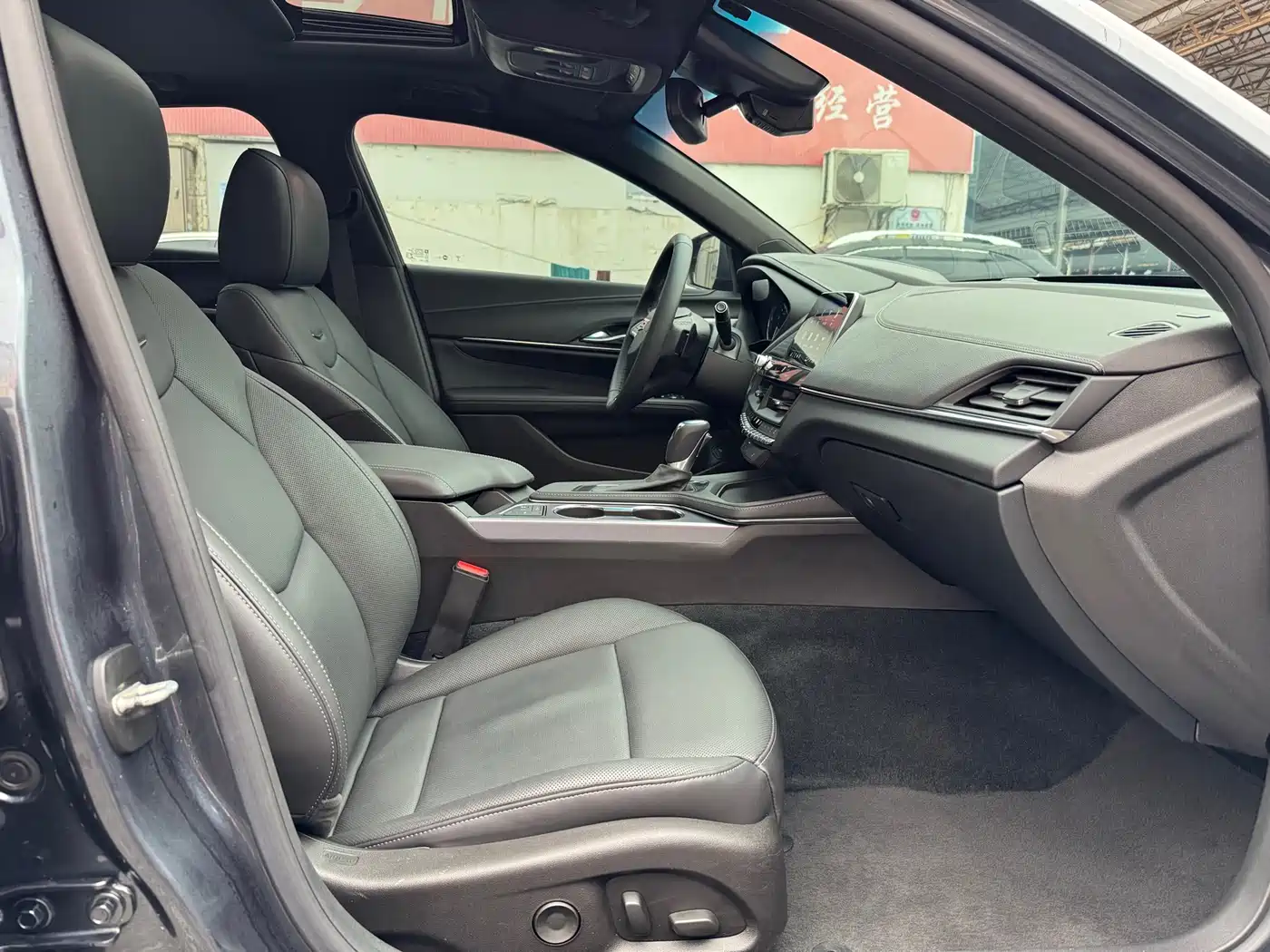 Cadillac CT4 2021 28T Luxury Model фото 19