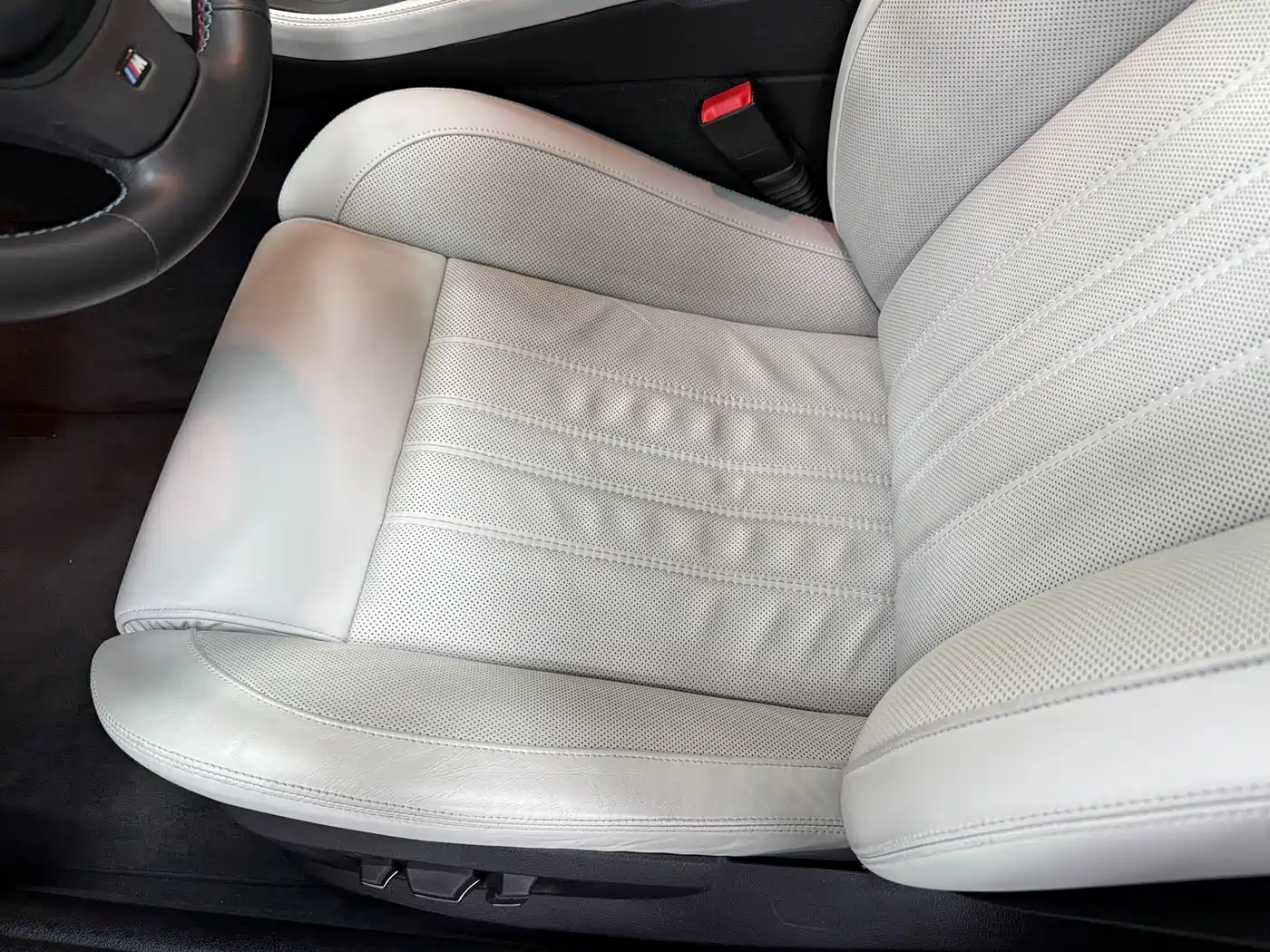 BMW M5 2012 M5 фото 18
