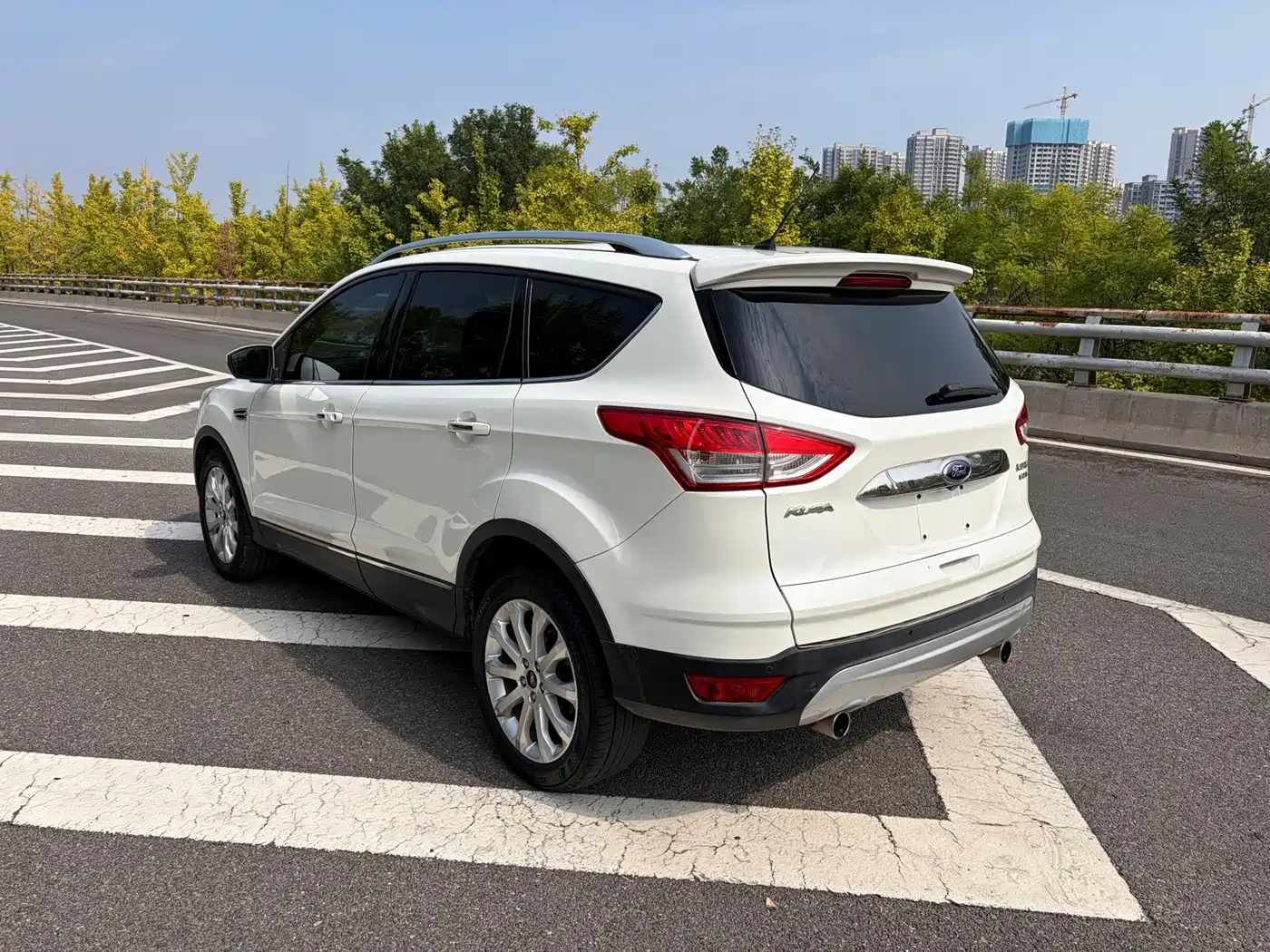 Ford Kuga 2015 2015 2.0L GTDi 4WD Elite