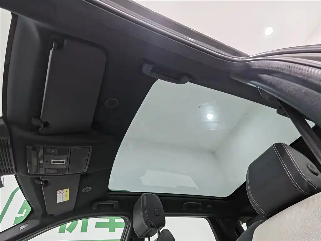 Land Rover Discovery Sport 2022 Model Facelift 249PS R-Dynamic S Performance Edition 5-seater фото 14