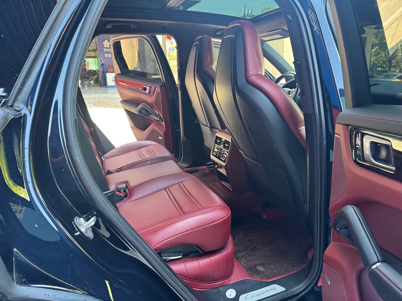 Porsche Cayenne 2022 Cayenne 3.0T Platinum Edition фото 18
