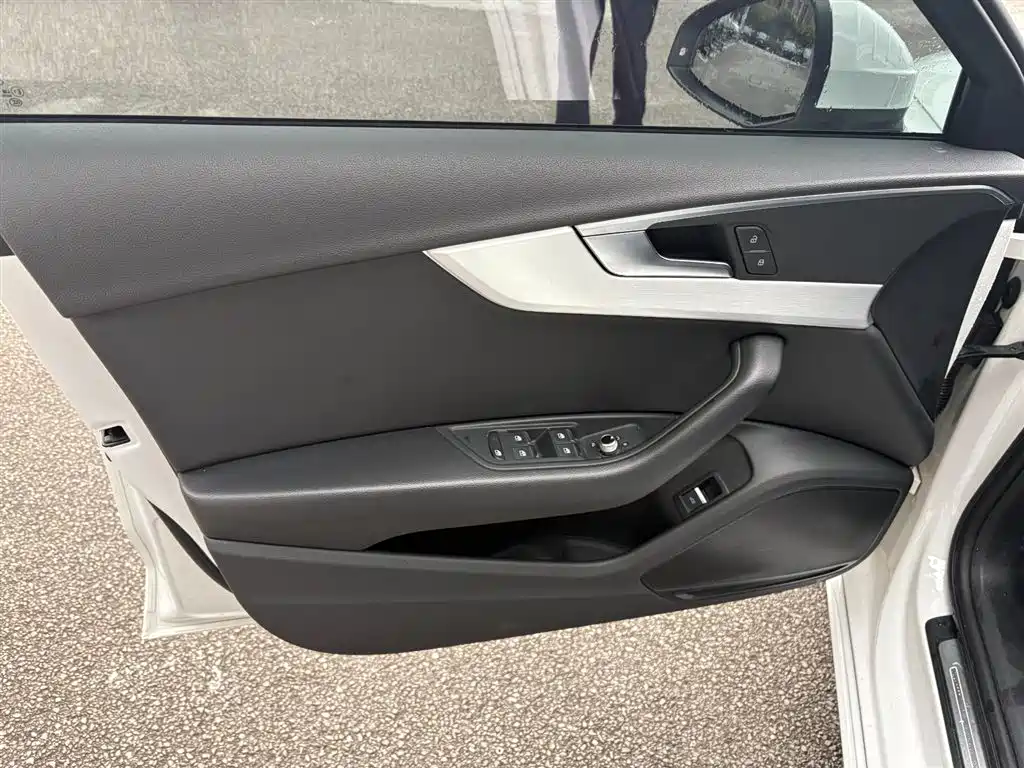 Audi A4L, миниатюра 10