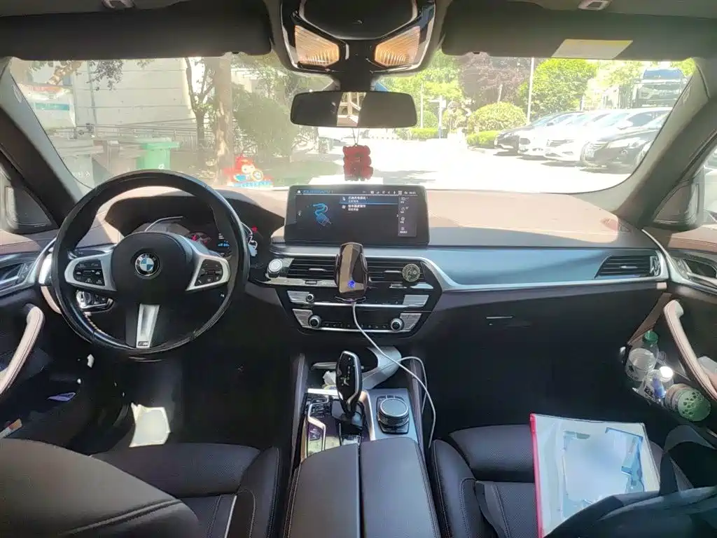 BMW 5 SERIES NEW ENERGY