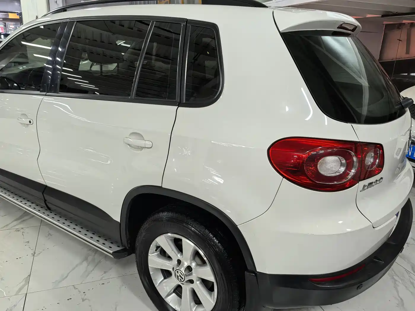 Volkswagen Tiguan 2012 1.8TSI Automatic 4WD Trend Edition фото 4