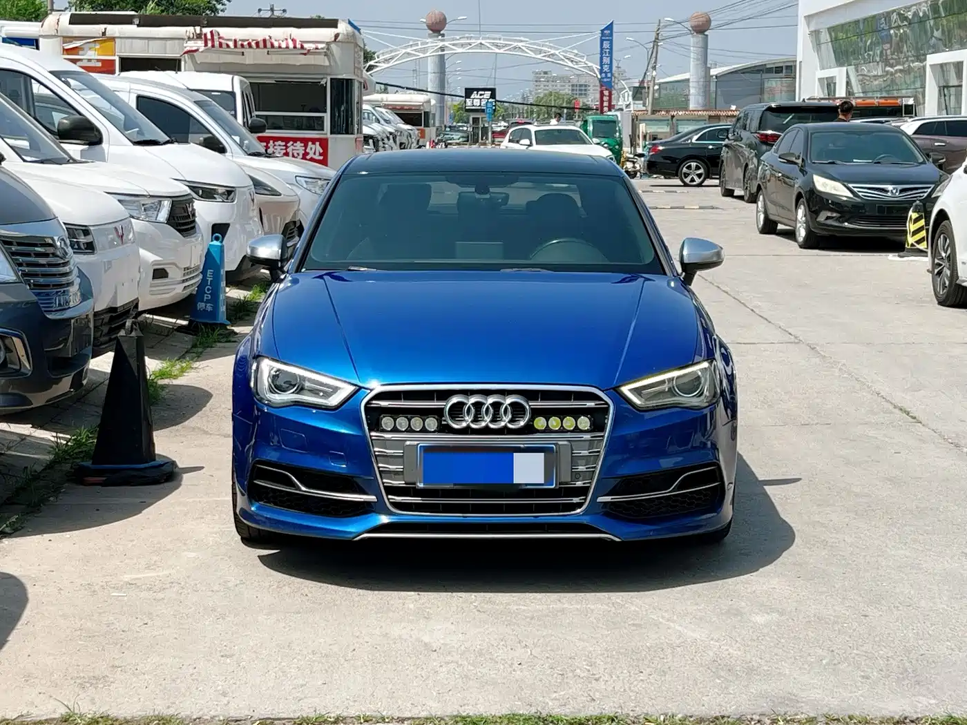 Фото 2 - Audi S3