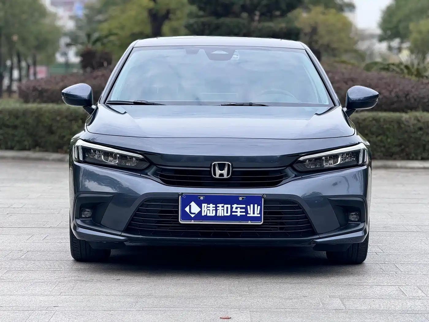 Фото 3 - Honda Civic