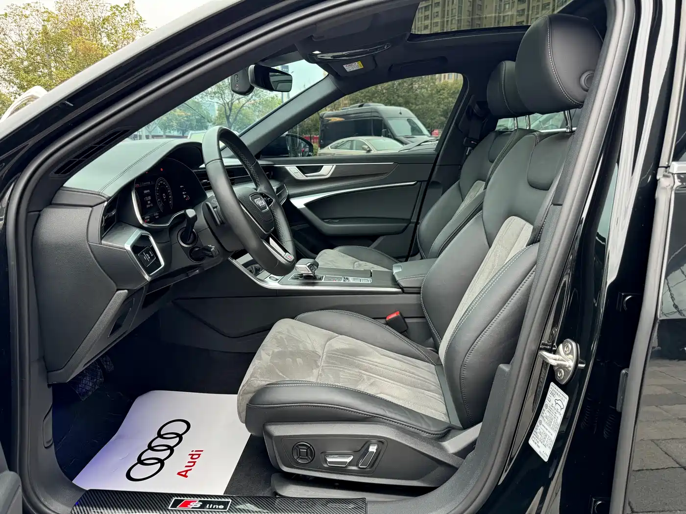 Audi A6L 2024 45 TFSI quattro Premium Dynamic фото 16