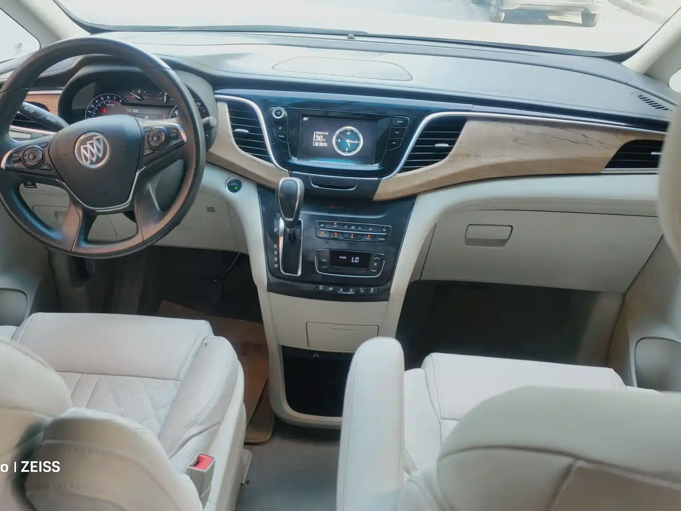 Buick GL8 2018 ES 28T Comfort Type China VI фото 12