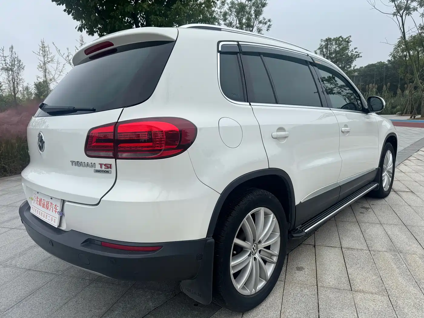 Volkswagen Tiguan 2013 2.0TSI Automatic AWD Flagship Edition фото 7
