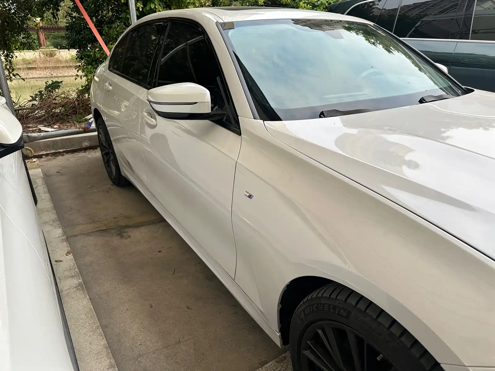 Photo 5 - BMW 3 Series