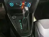 Фото 7 - Ford Focus