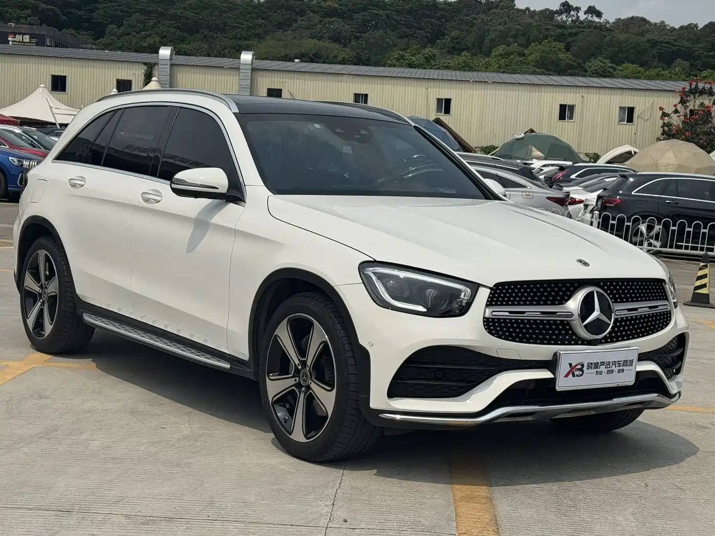 Mercedes-Benz GLC 2022 Model GLC 300 L 4MATIC Luxury Edition фото 2