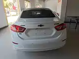 صورة 6 - Chevrolet Cruze
