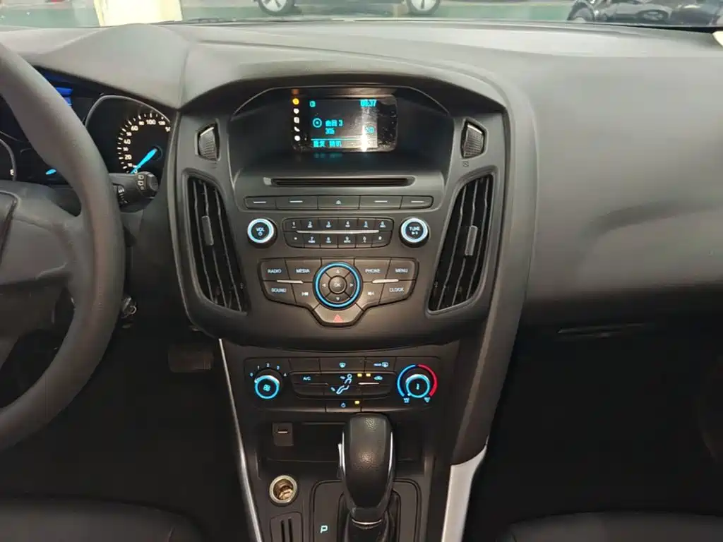 Ford Focus 2015 2015 Hatchback 1.6L Automatic Comfort