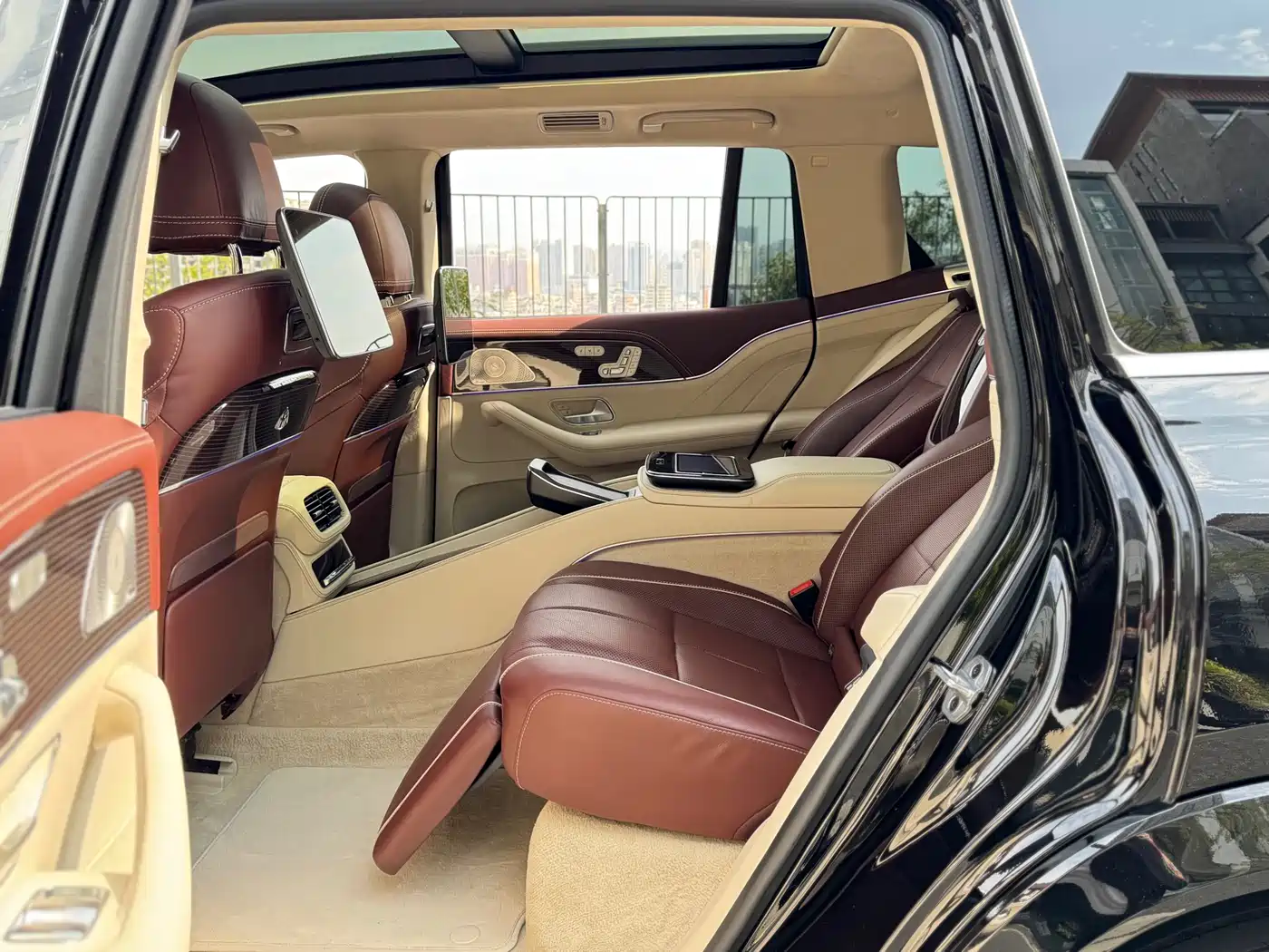 Mercedes-Benz Maybach GLS 2021 GLS 600 4MATIC Ritual Edition фото 10
