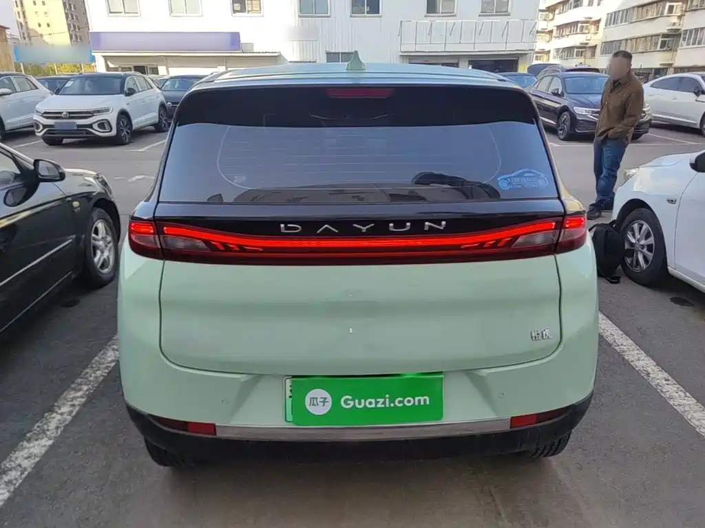 Dayun Yuehu 2022 2022 30.66kWh 2WD VIP Edition