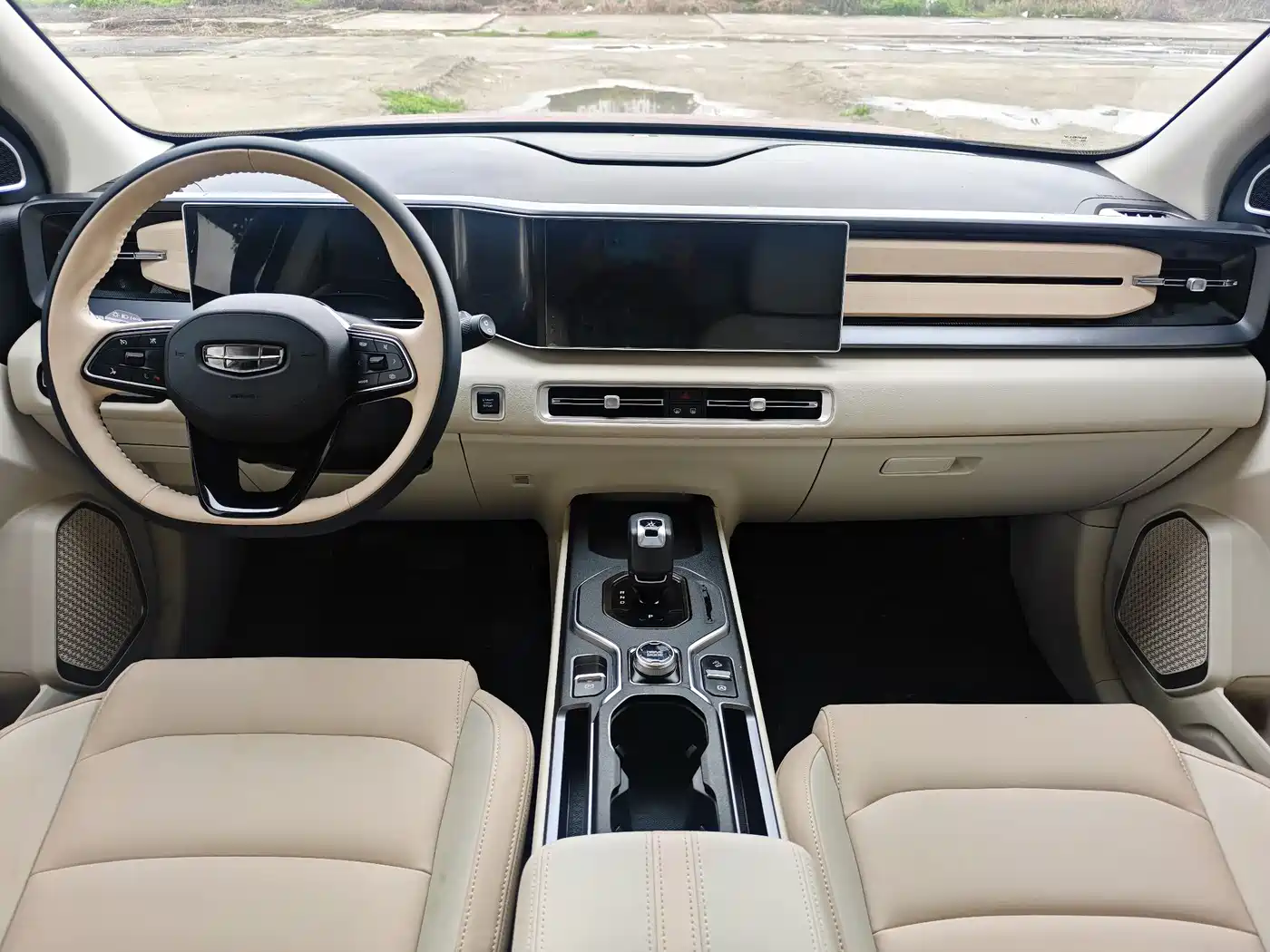 GEELY AUTOMOBILE GEELY ICON