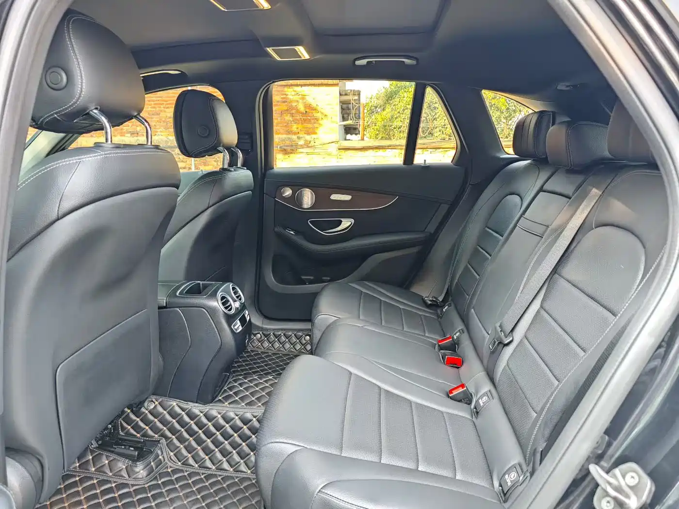 Mercedes-Benz GLC 2021 GLC 300 L 4MATIC Sporty фото 5