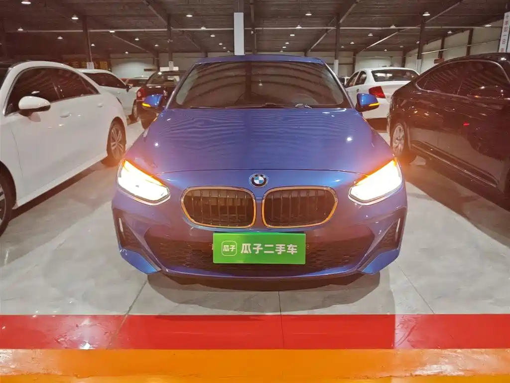 BMW 1 Series 2019 118i M Sport Package фото 3