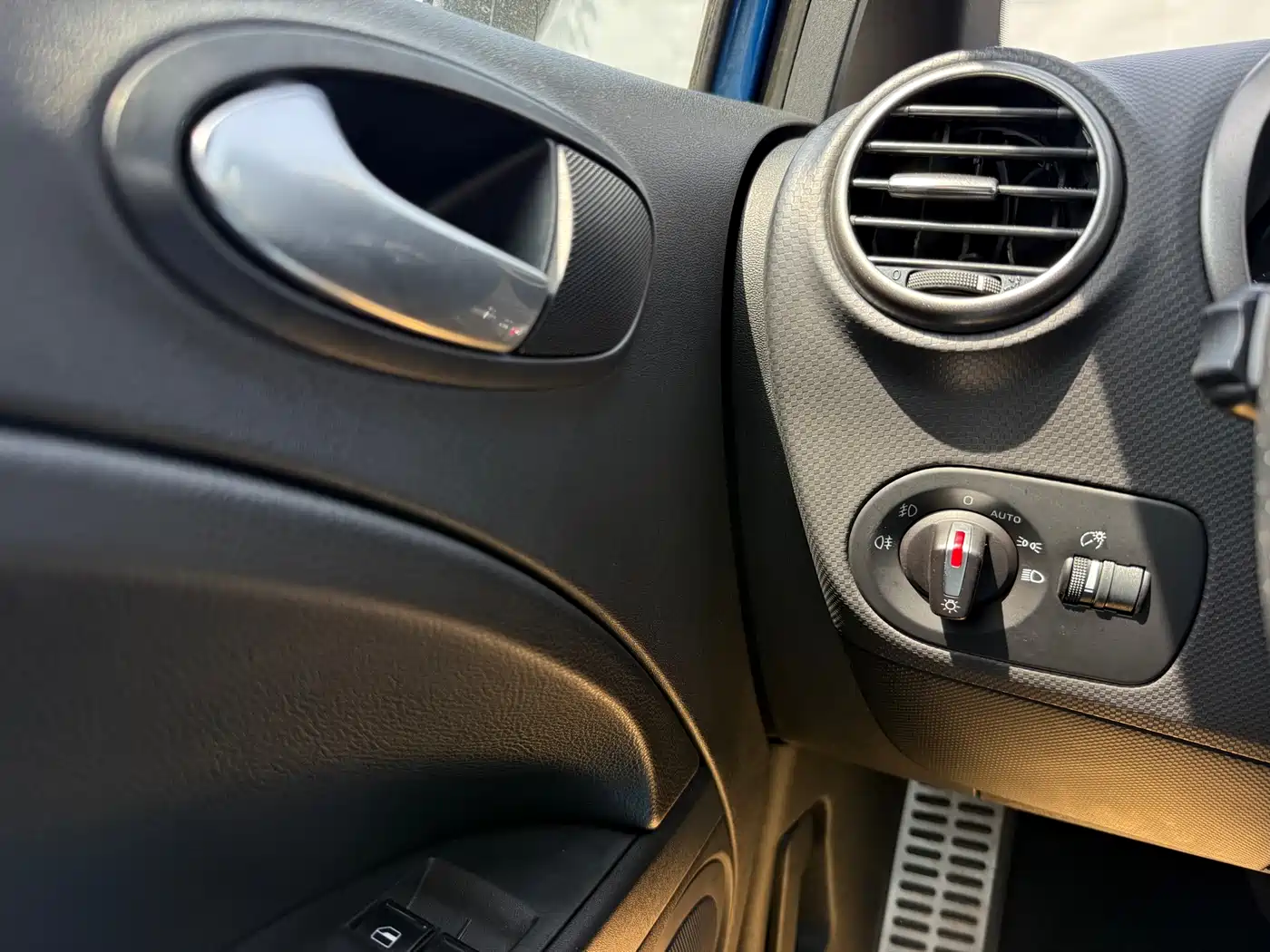 SEAT LEON 2012 2.0TSI CUPRA фото 16