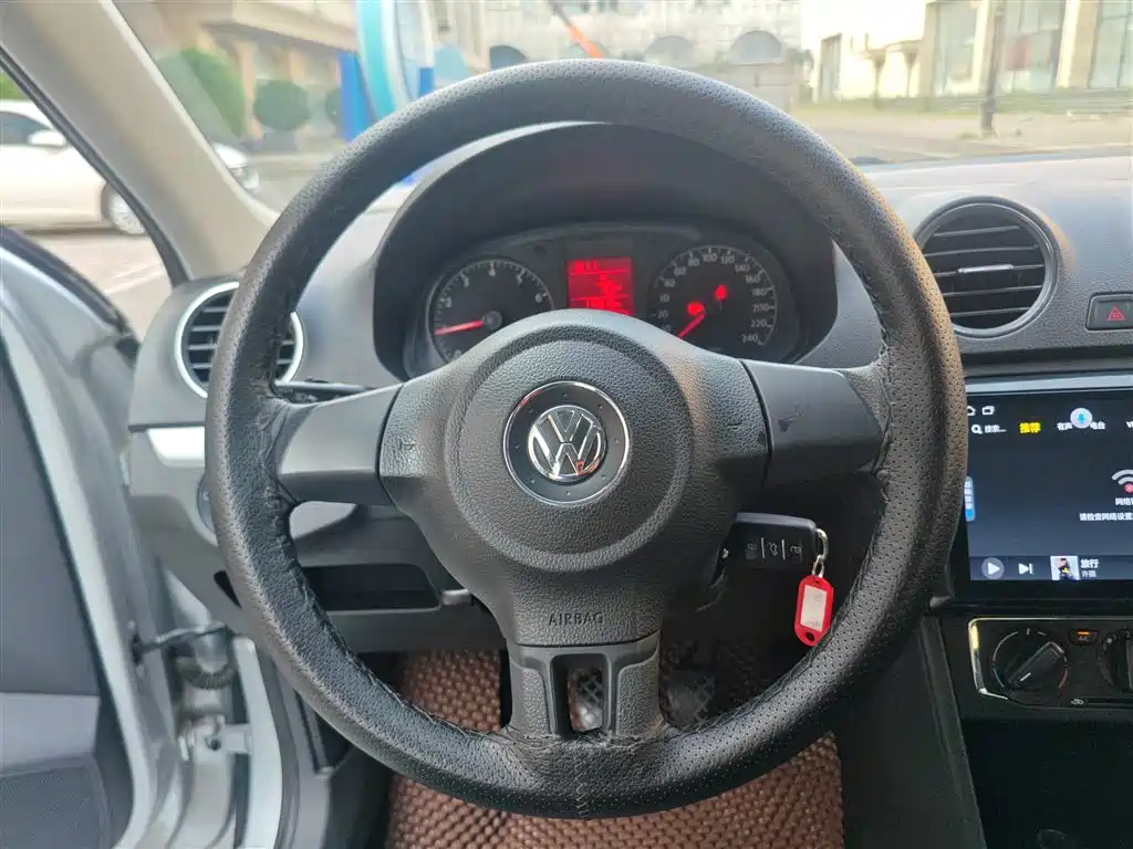 Фото 6 - Volkswagen Jetta