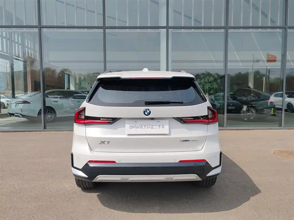 BMW X1 2025 sDrive25Li X Design Package фото 4
