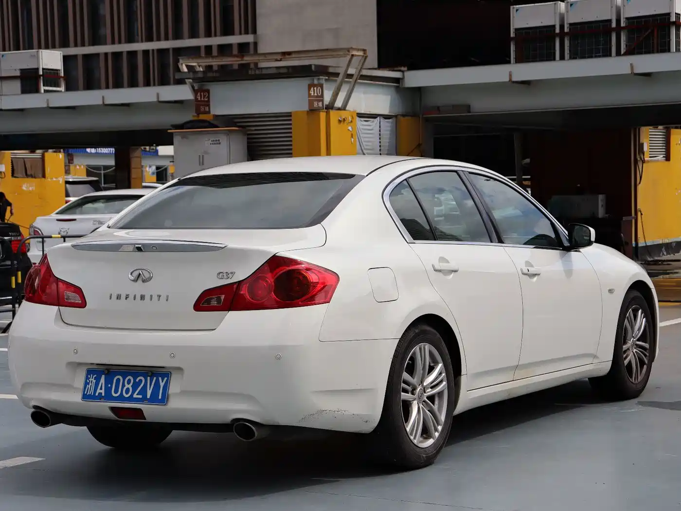 Infiniti G Series 2012 2013 G25 Sedan Luxury Sport Edition