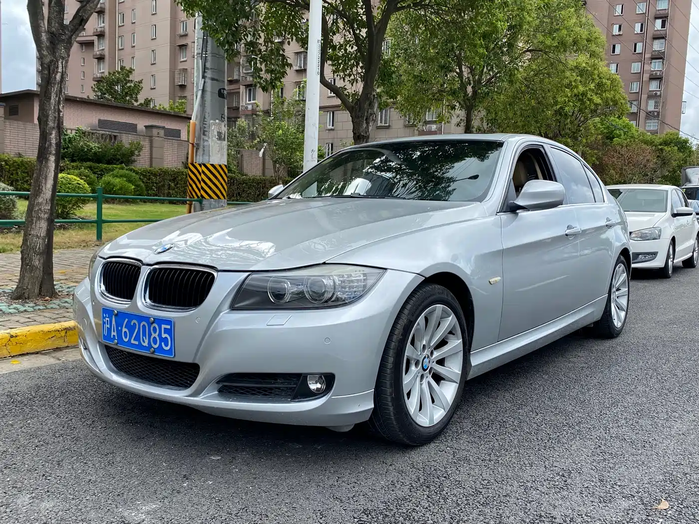 BMW 3 Series 2009 325i Luxury