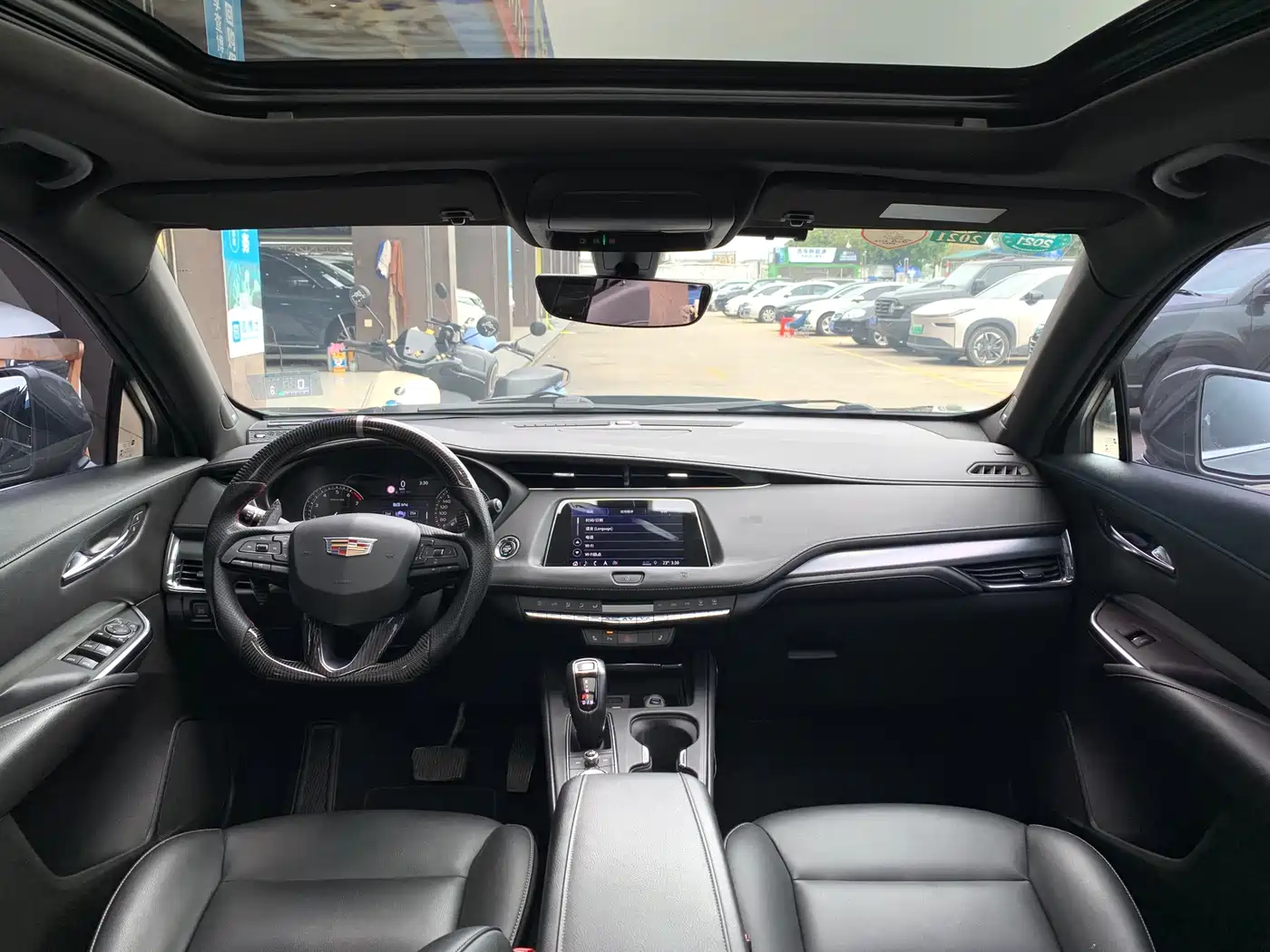 Cadillac XT4 2018 28T FWD Leading Edition фото 13