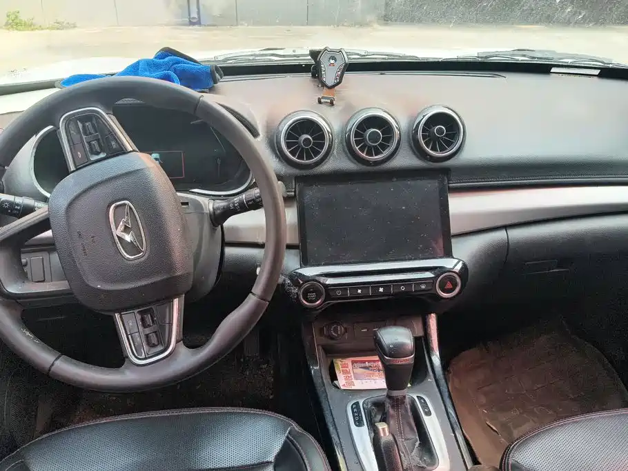 Cowin Kaiyi X3 2018 2017 1.6L CVT Enthusiast Edition China V