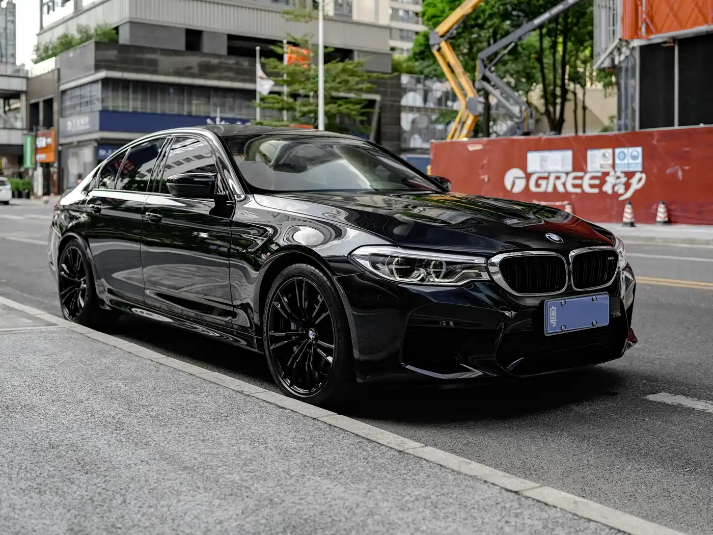 BMW M5 2018 M5 фото 3