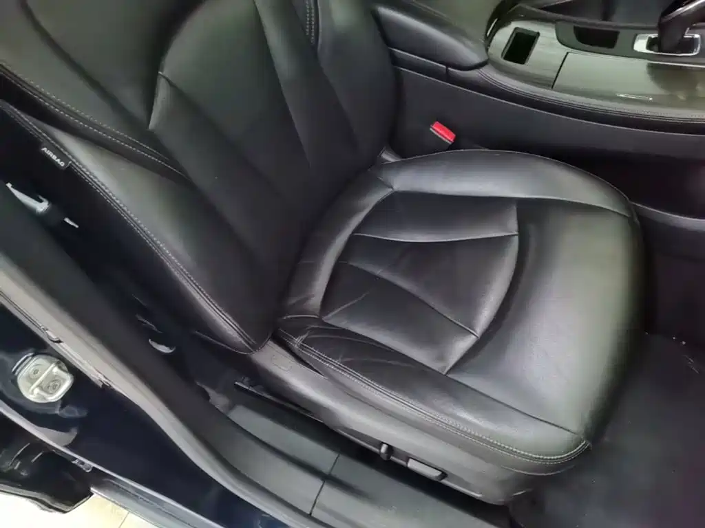 Photo 25 - Buick LaCrosse